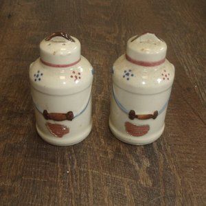 Salt pepper shaker Shawnee milk can